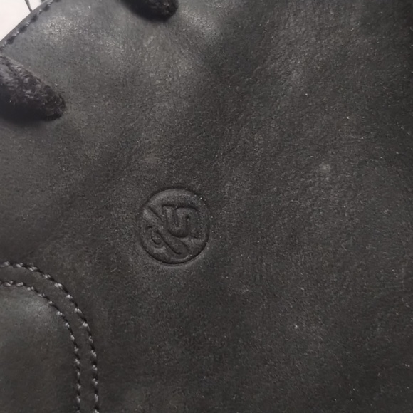 Woman's shoes Color: Black Manufacturer: Spirit Size: 7 - Picture 9 of 10